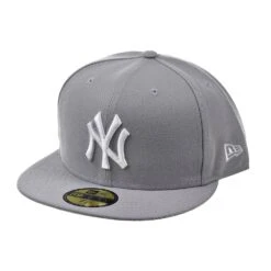 New Era New York Yankees Basic 59Fifty Fitted Men's Hat Grey-White 19 New Era New York Yankees Basic 59Fifty Fitted Men's Hat Grey-White -RBD OUTLET 11591125 main d5077600 79e2 4ad3 a5db daaccc7af1ab