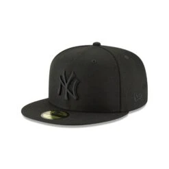 New Era New York Yankees Blackout Basic 59Fifty Fitted Cap Hat Black -RBD OUTLET 11591128 main