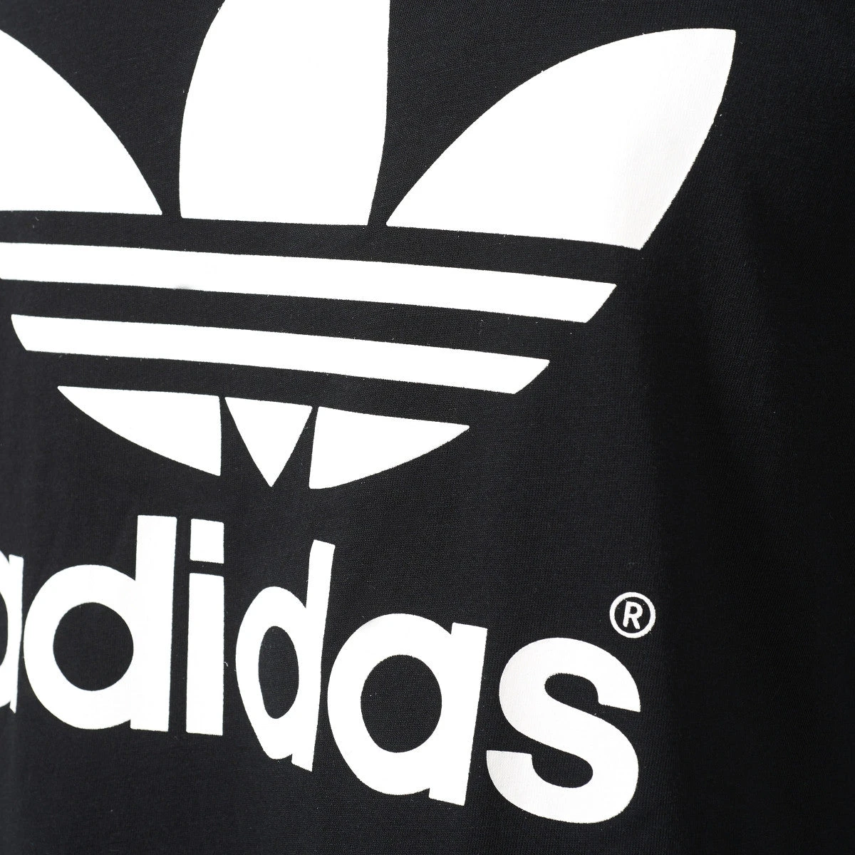 Adidas Originals Boyfriend Trefoil Women's T-Shirt Black/White 4 Adidas Originals Boyfriend Trefoil Women's T-Shirt Black/White - Image 4