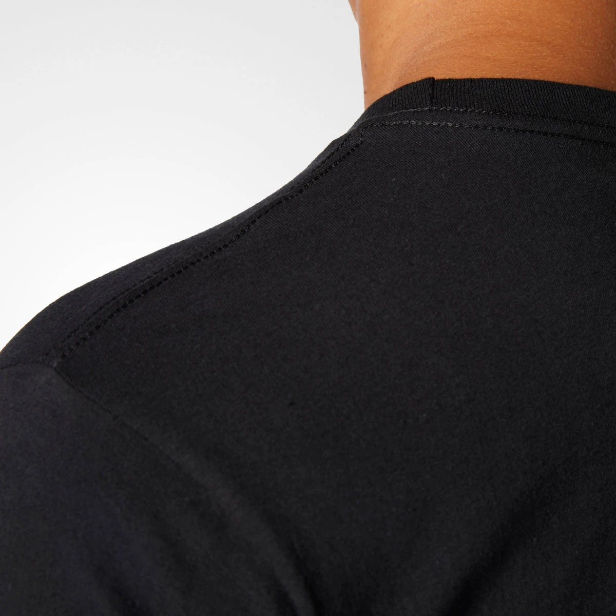 Adidas Originals Badge Of Sport Men's Athletic T-Shirt Black/White 5 Adidas Originals Badge Of Sport Men's Athletic T-Shirt Black/White - Image 5