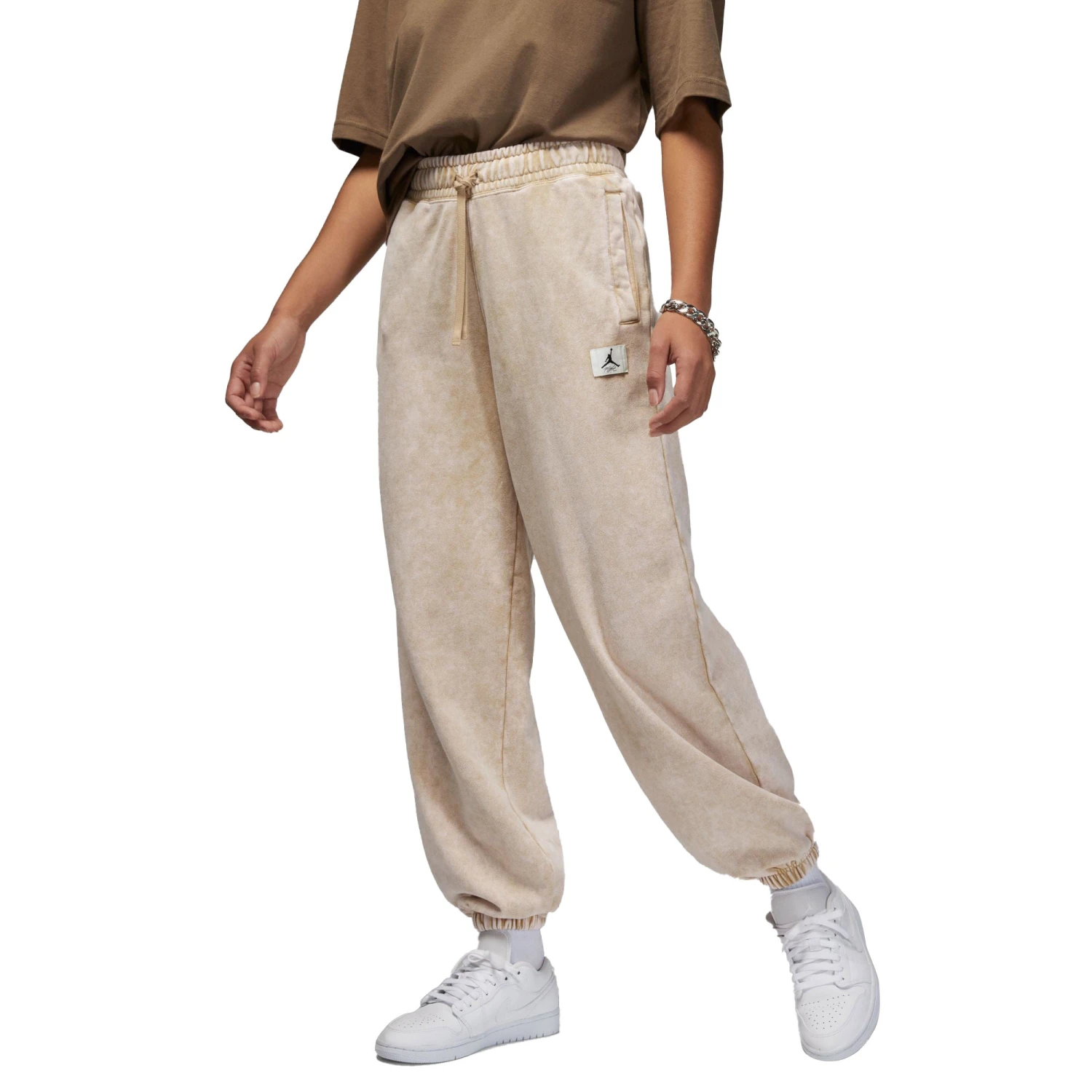 Jordan Flight Women's Washed Fleece Pants Desert 1 Jordan Flight Women's Washed Fleece Pants Desert